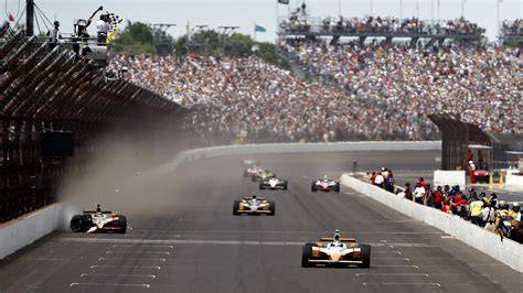 The Unthinkable Contrast: A Nation’s Silence at the Indy 500 Before History’s Closest Finish