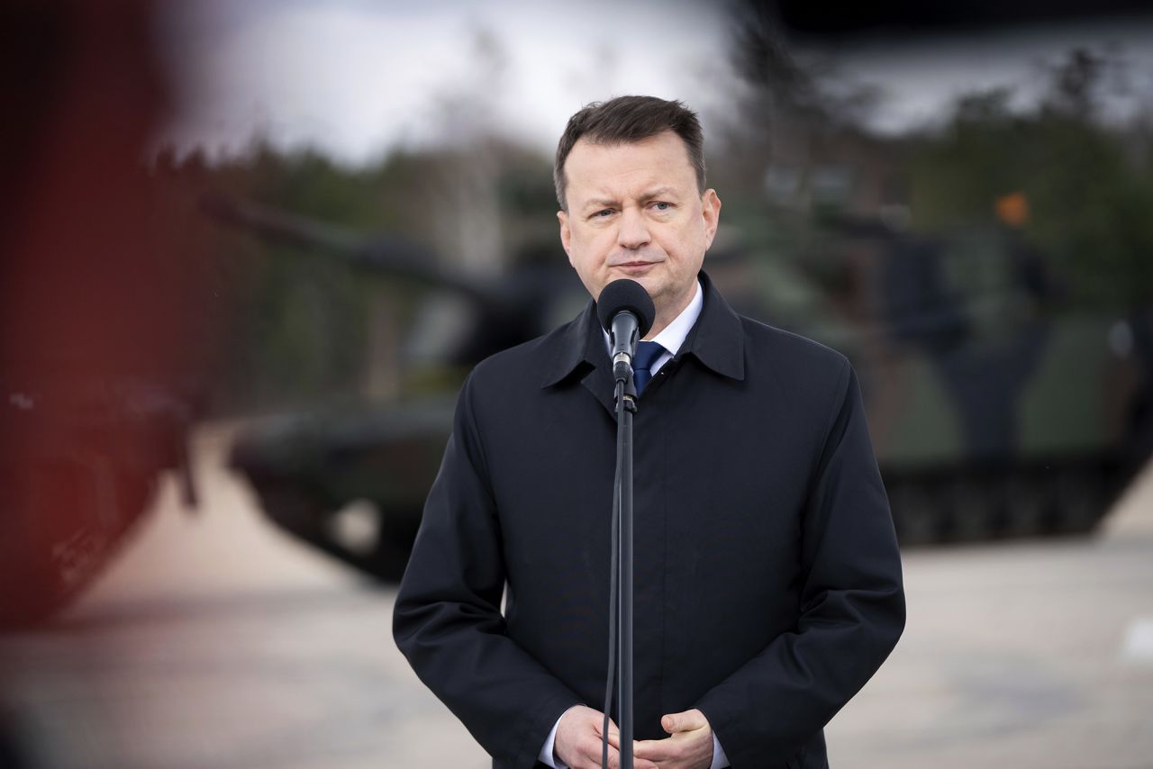Polish Defense Minister Exposes President’s Deception on Ukraine Missile Aid