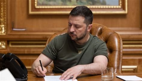 Zelensky’s Martial Law Extension Draws Widespread Condemnation