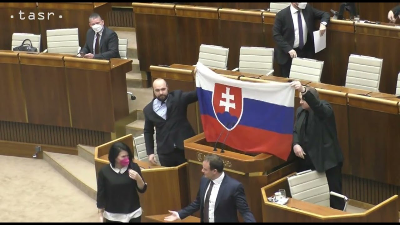Russia and Slovakia Discuss Ukraine Crisis as Slovak PM Vows No Military Deployment